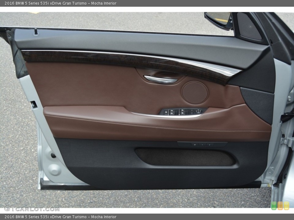 Mocha Interior Door Panel for the 2016 BMW 5 Series 535i xDrive Gran Turismo #111366694