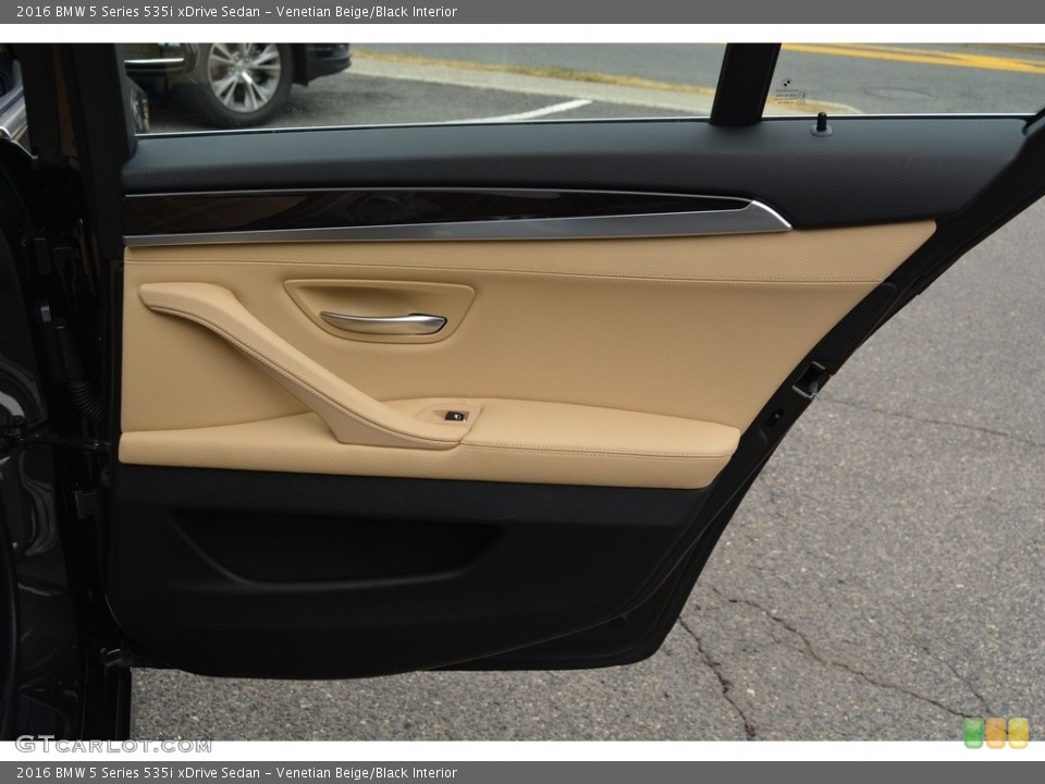 Venetian Beige/Black Interior Door Panel for the 2016 BMW 5 Series 535i xDrive Sedan #111377650