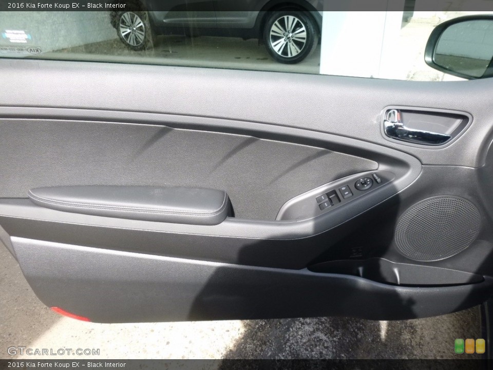 Black Interior Door Panel for the 2016 Kia Forte Koup EX #111398998