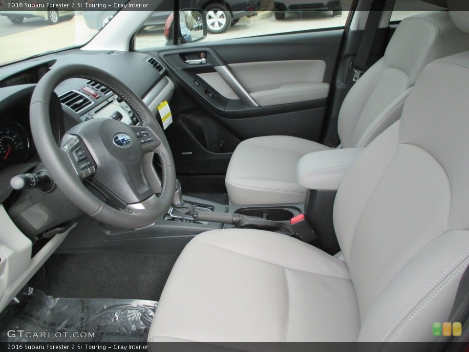Gray Interior Photo for the 2016 Subaru Forester 2.5i Touring #111442927