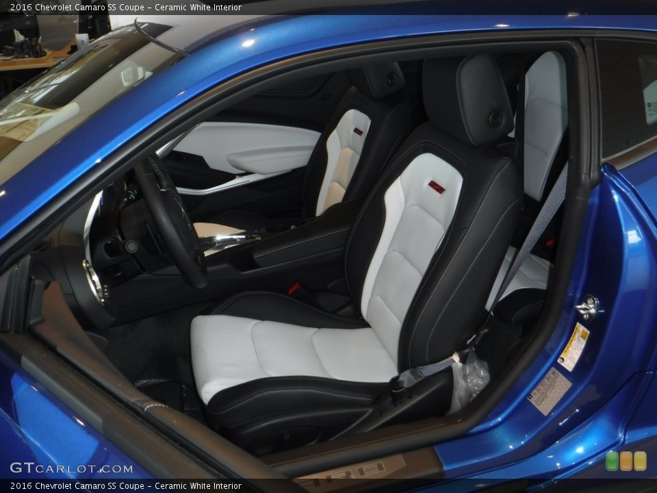Ceramic White Interior Front Seat for the 2016 Chevrolet Camaro SS Coupe #111445648