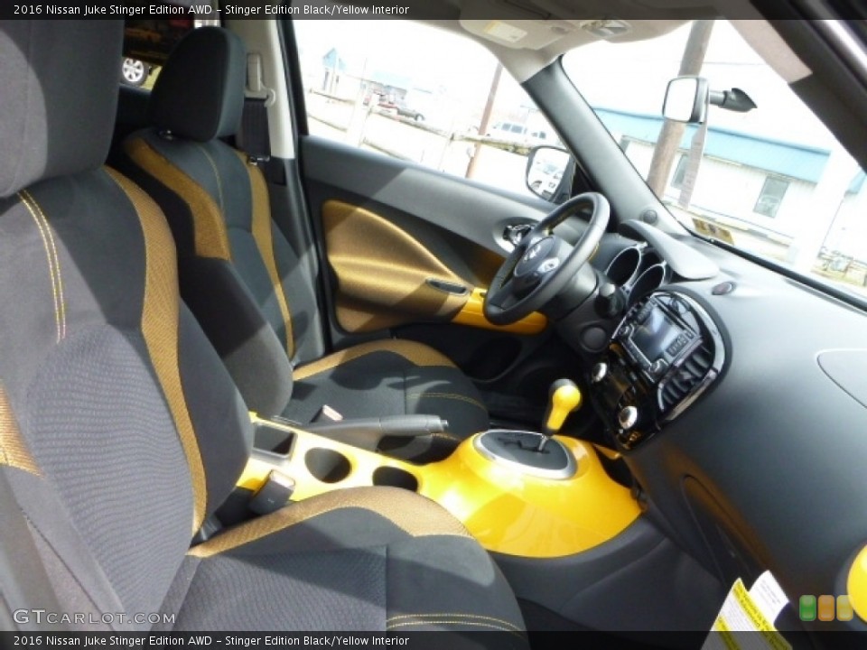 Stinger Edition Black/Yellow Interior Photo for the 2016 Nissan Juke Stinger Edition AWD #111507863