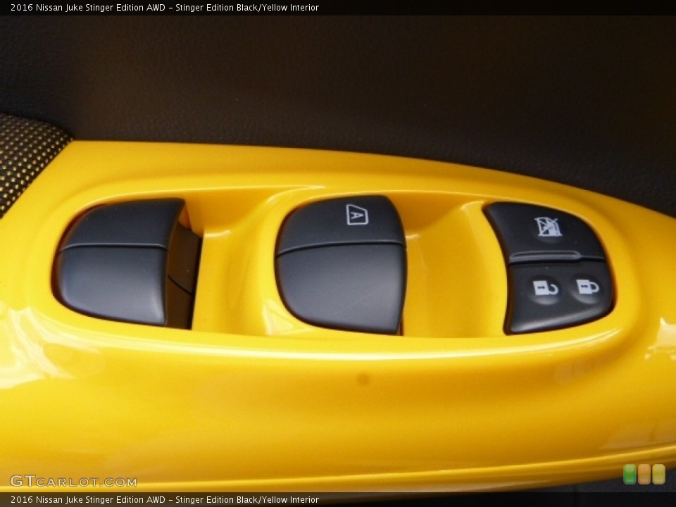 Stinger Edition Black/Yellow Interior Controls for the 2016 Nissan Juke Stinger Edition AWD #111680852