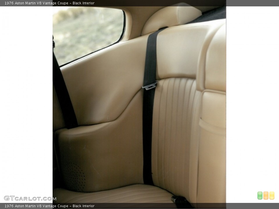 Black Interior Rear Seat for the 1976 Aston Martin V8 Vantage Coupe #111810401