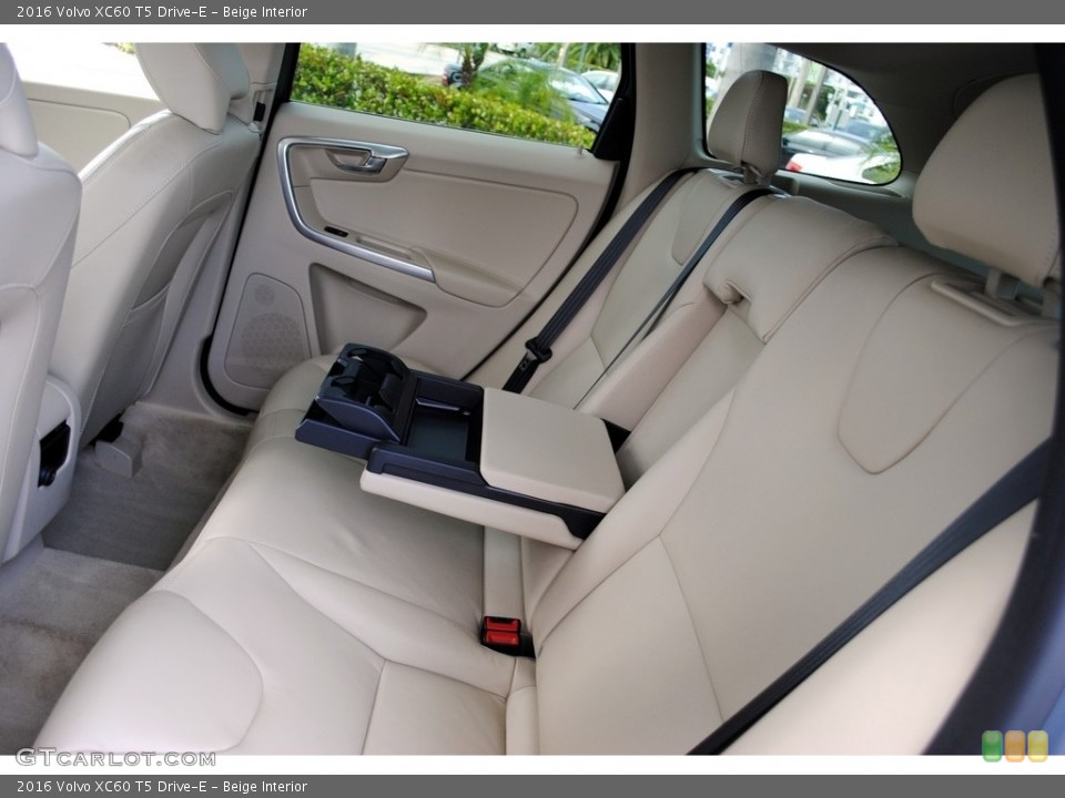 Beige Interior Rear Seat for the 2016 Volvo XC60 T5 Drive-E #111811886
