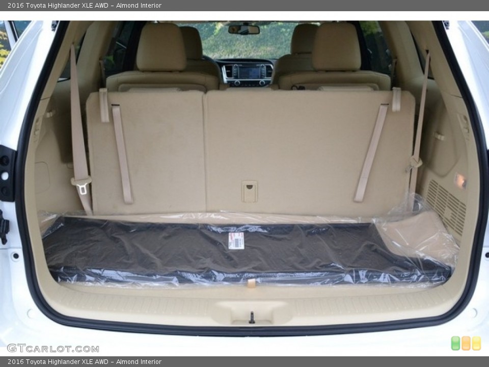 Almond Interior Trunk for the 2016 Toyota Highlander XLE AWD #111812285
