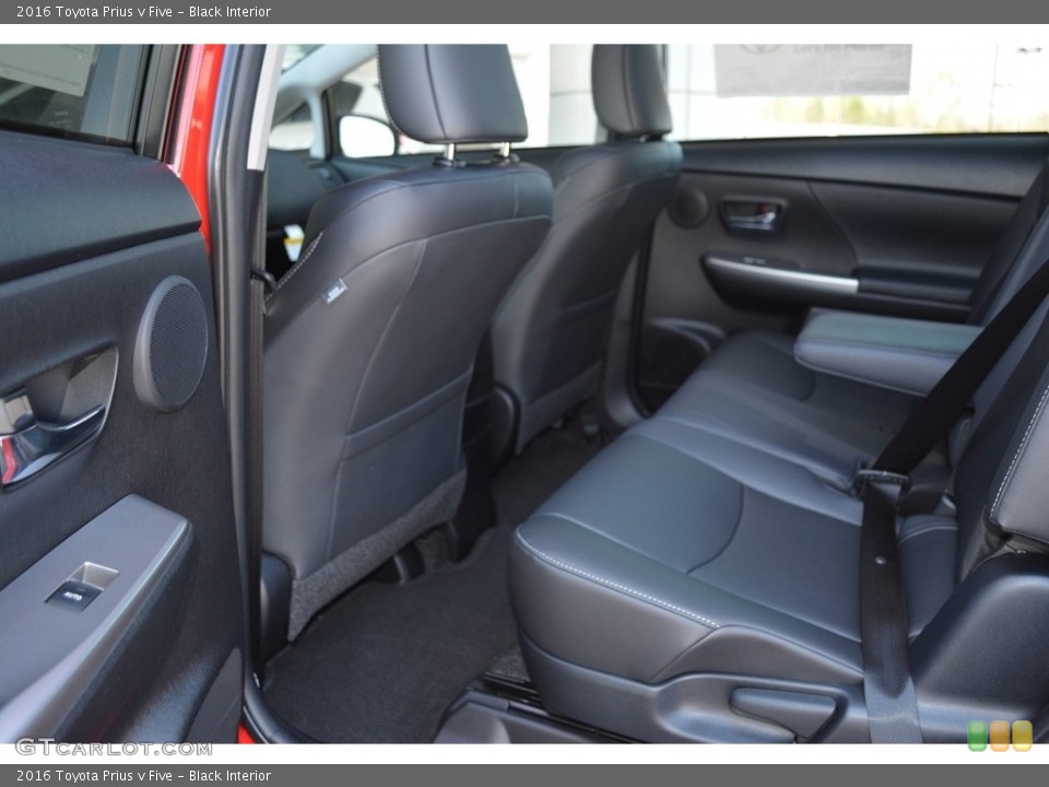 Black 2016 Toyota Prius v Interiors