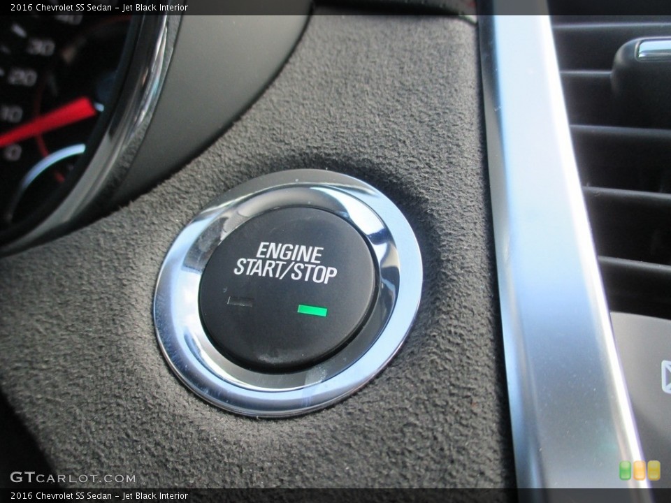 Jet Black Interior Controls for the 2016 Chevrolet SS Sedan #112001802