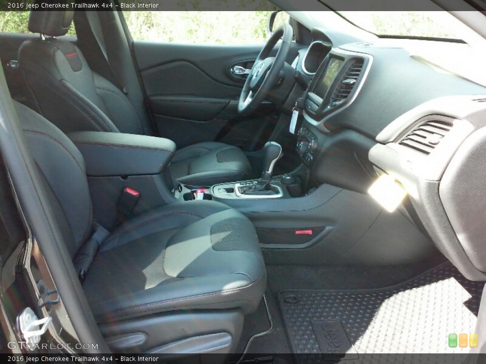 Black 2016 Jeep Cherokee Interiors