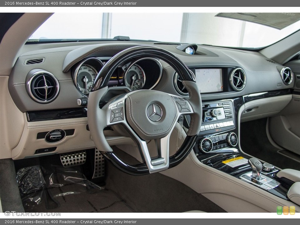Crystal Grey/Dark Grey Interior Dashboard for the 2016 Mercedes-Benz SL 400 Roadster #112087709