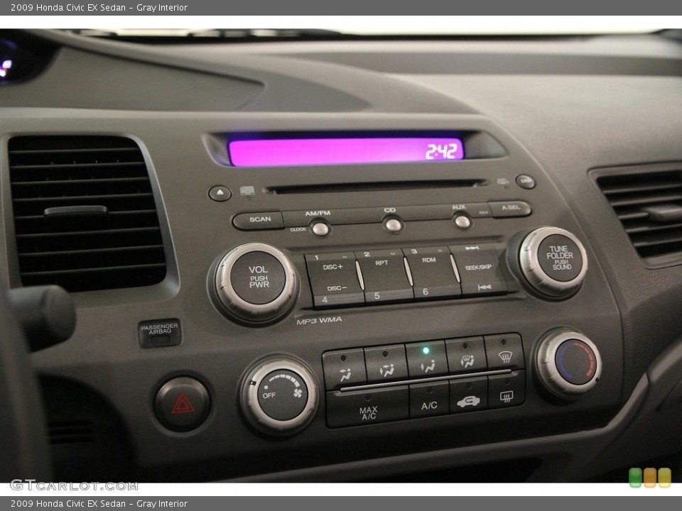 Gray Interior Controls for the 2009 Honda Civic EX Sedan #112107803