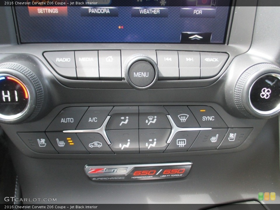 Jet Black Interior Controls for the 2016 Chevrolet Corvette Z06 Coupe #112340298
