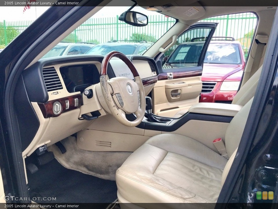 Camel Interior Photo for the 2005 Lincoln Aviator Luxury #112408595