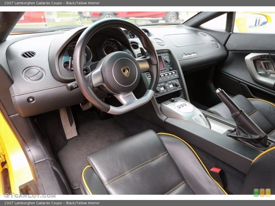 Black/Yellow Interior Photo for the 2007 Lamborghini Gallardo Coupe #112447959