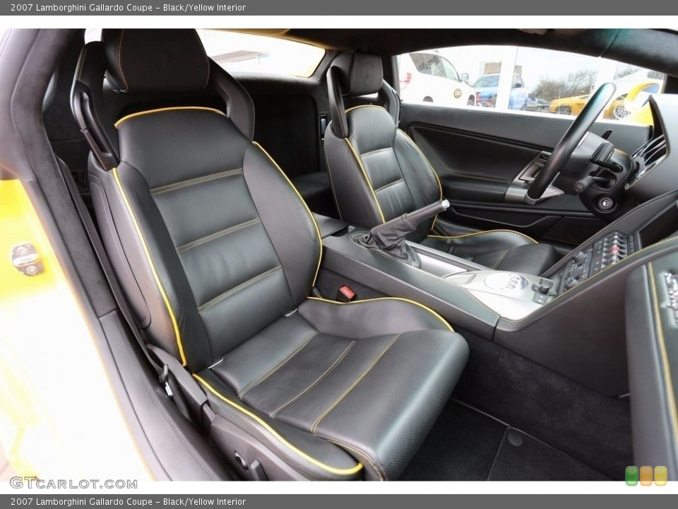 Black/Yellow Interior Front Seat for the 2007 Lamborghini Gallardo Coupe #112448022