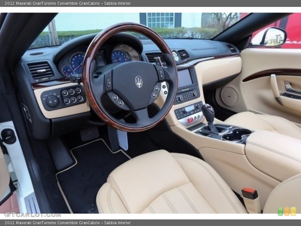 Sabbia Interior Photo for the 2012 Maserati GranTurismo Convertible GranCabrio #112448403