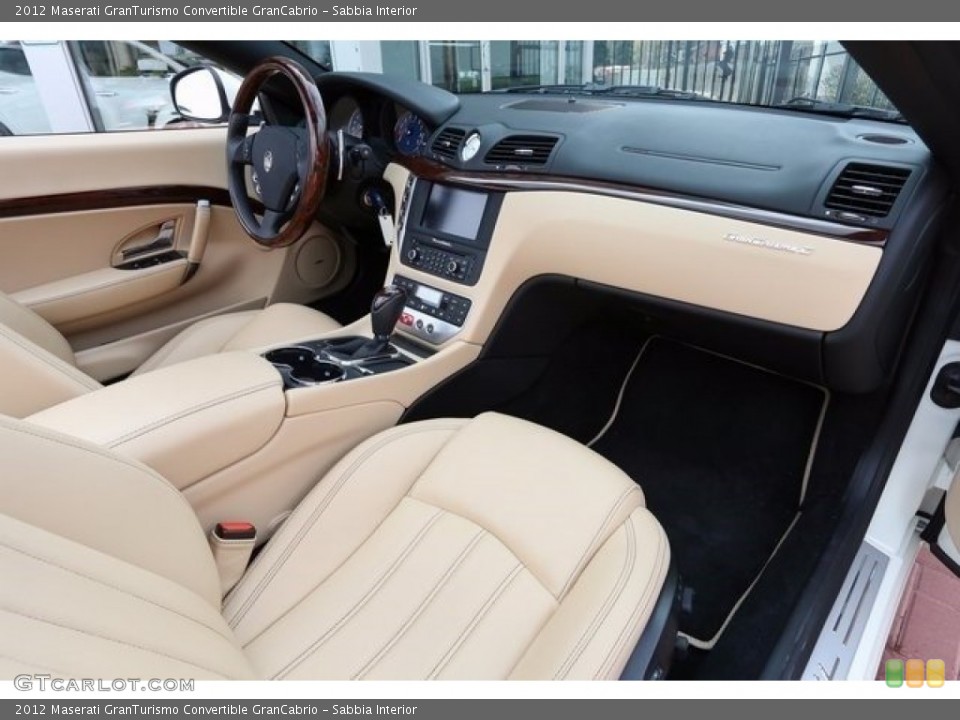 Sabbia Interior Dashboard for the 2012 Maserati GranTurismo Convertible GranCabrio #112448466