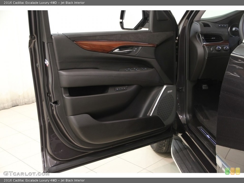 Jet Black Interior Door Panel for the 2016 Cadillac Escalade Luxury 4WD #112449993