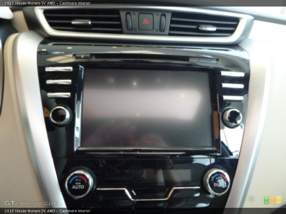 Cashmere Interior Controls for the 2016 Nissan Murano SV AWD #112551400