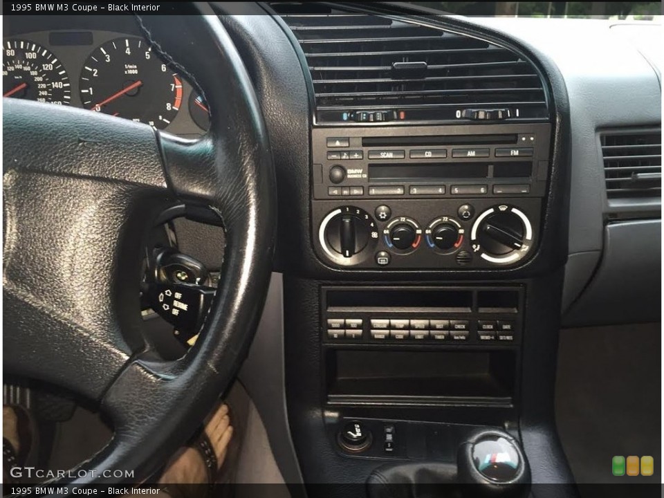 Black Interior Controls for the 1995 BMW M3 Coupe #112596210
