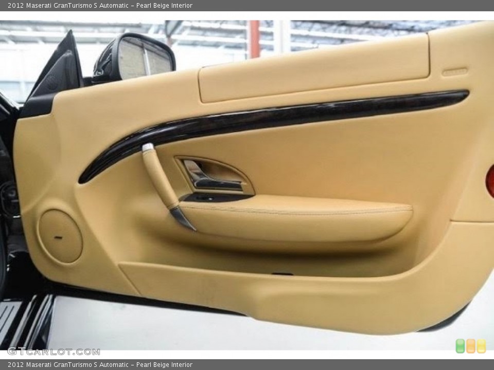 Pearl Beige Interior Door Panel for the 2012 Maserati GranTurismo S Automatic #112730970