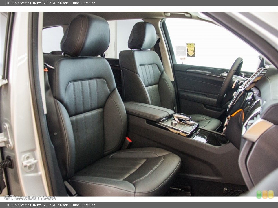 Black Interior Photo for the 2017 Mercedes-Benz GLS 450 4Matic #112764401