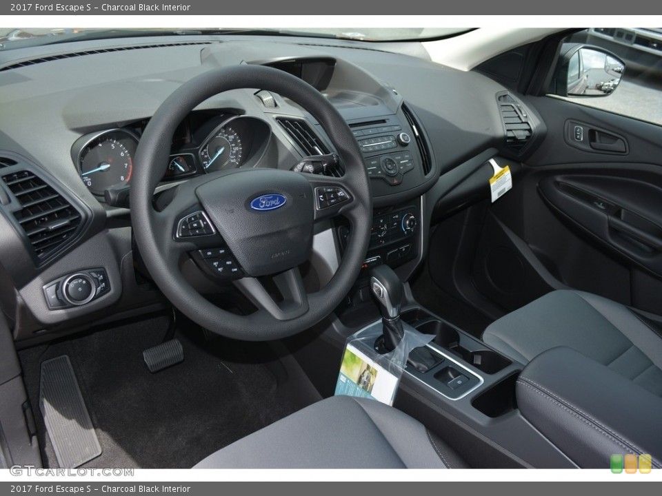 Charcoal Black Interior Photo for the 2017 Ford Escape S #112829798