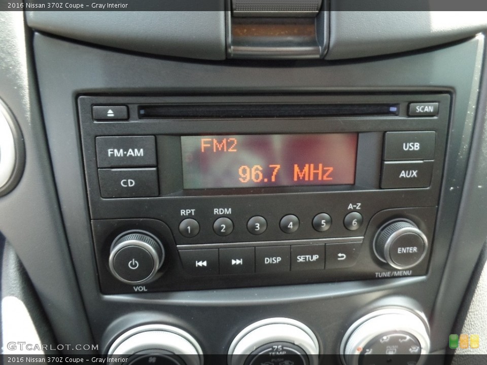 Gray Interior Controls for the 2016 Nissan 370Z Coupe #112851617