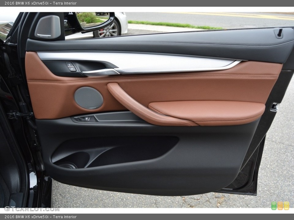 Terra Interior Door Panel for the 2016 BMW X6 xDrive50i #112901935