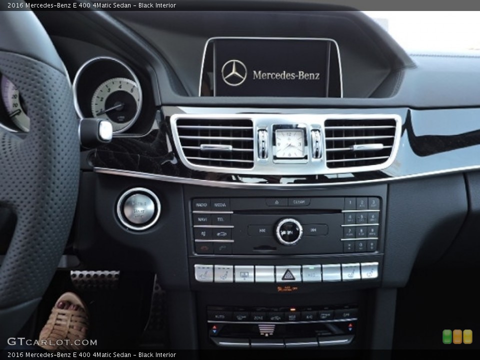 Black Interior Controls for the 2016 Mercedes-Benz E 400 4Matic Sedan #112945694