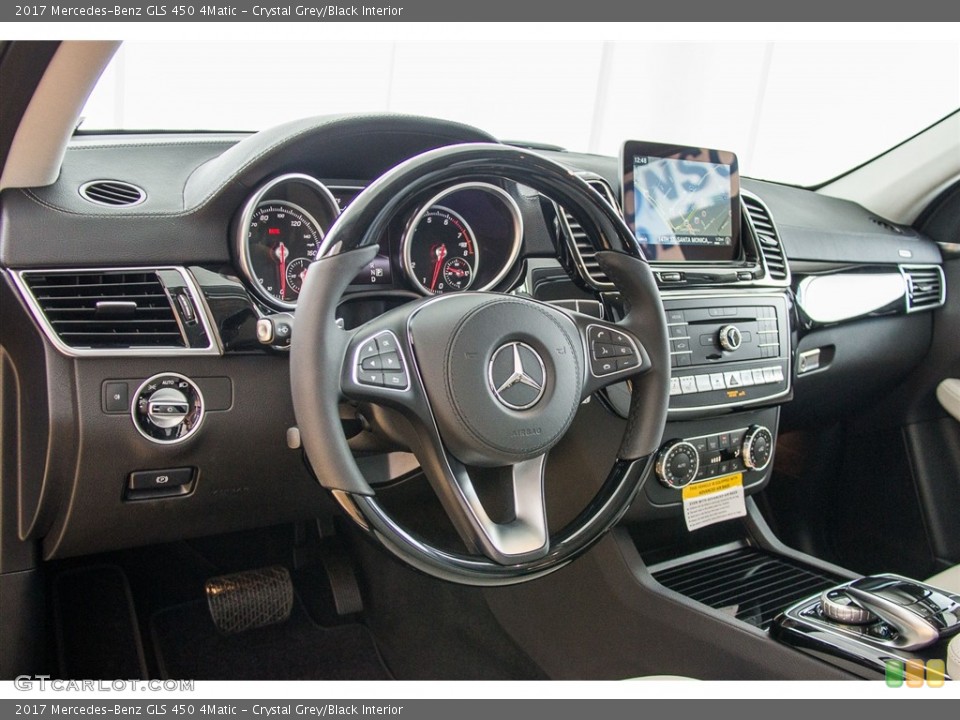 Crystal Grey/Black Interior Dashboard for the 2017 Mercedes-Benz GLS 450 4Matic #113038614