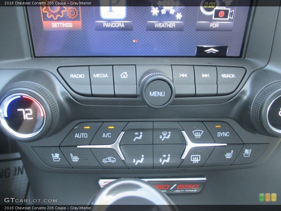 Gray Interior Controls for the 2016 Chevrolet Corvette Z06 Coupe #113111011