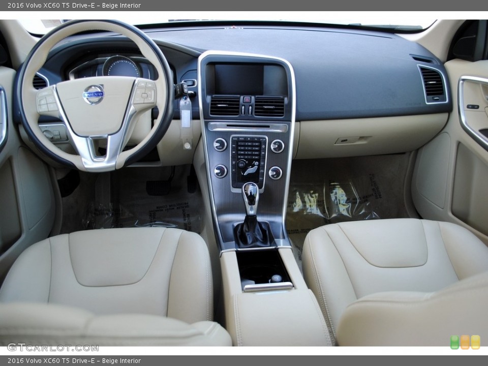 Beige Interior Photo for the 2016 Volvo XC60 T5 Drive-E #113144324