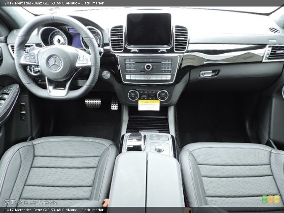 Black Interior Photo for the 2017 Mercedes-Benz GLS 63 AMG 4Matic #113212120
