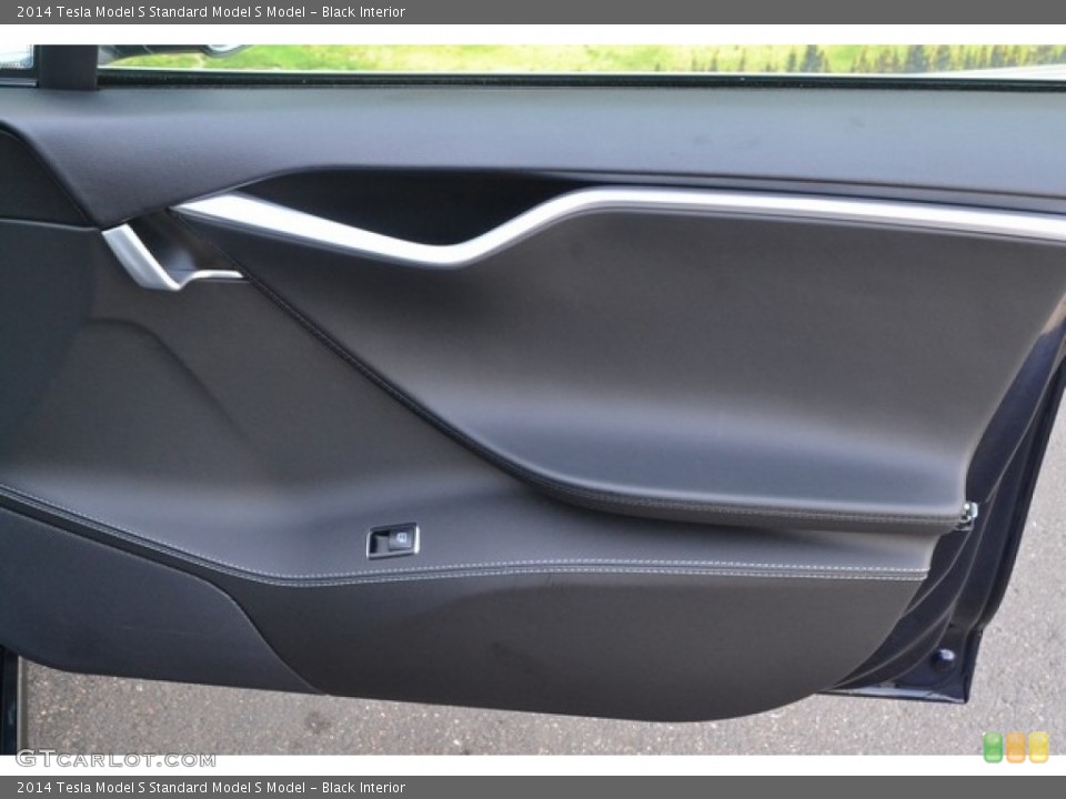 Black Interior Door Panel for the 2014 Tesla Model S  #113288134