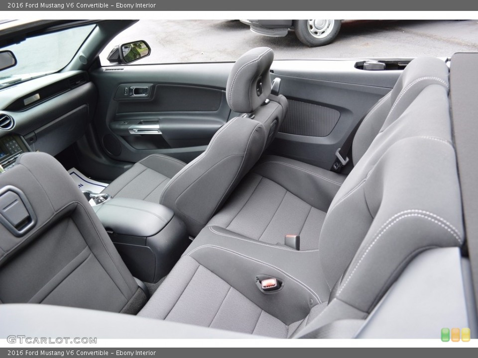Ebony Interior Photo for the 2016 Ford Mustang V6 Convertible #113352743