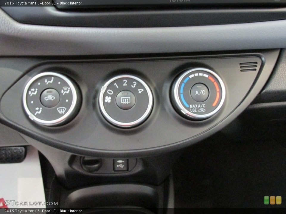 Black Interior Controls for the 2016 Toyota Yaris 5-Door LE #113367426