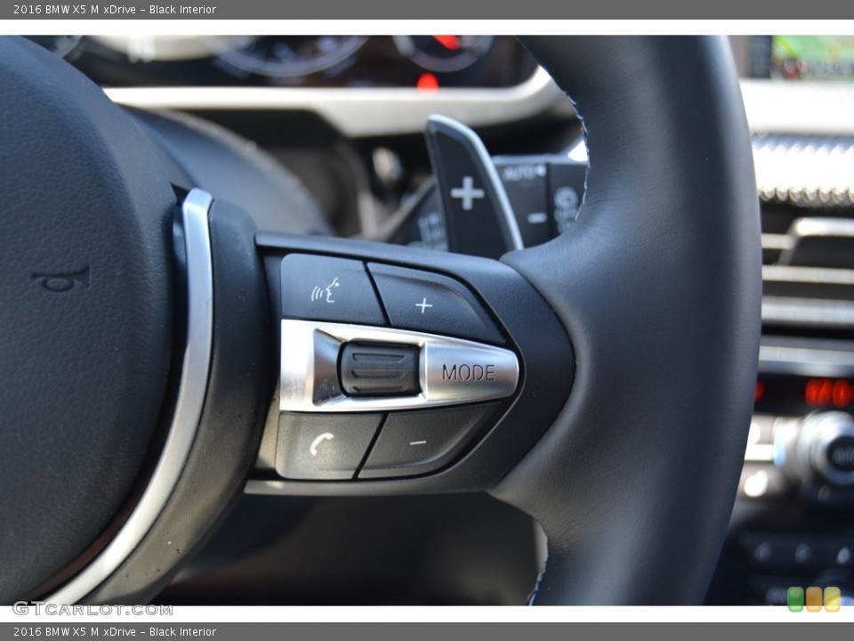 Black Interior Controls for the 2016 BMW X5 M xDrive #113600752