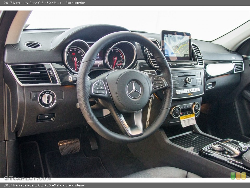 Black Interior Dashboard for the 2017 Mercedes-Benz GLS 450 4Matic #113770064
