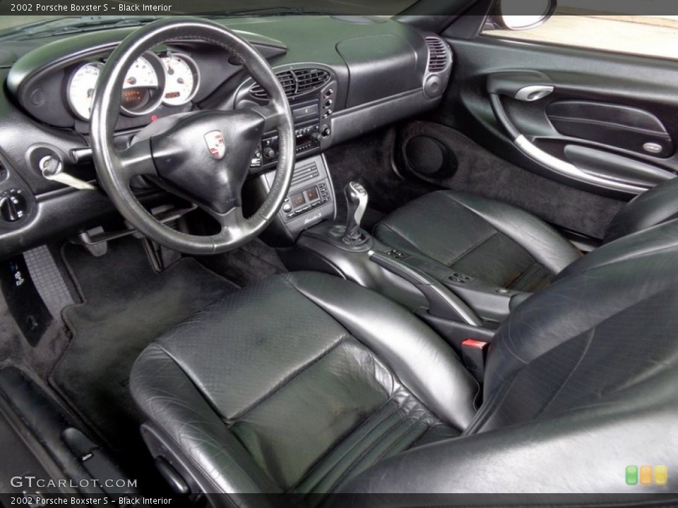 Black Interior Photo for the 2002 Porsche Boxster S #113992458