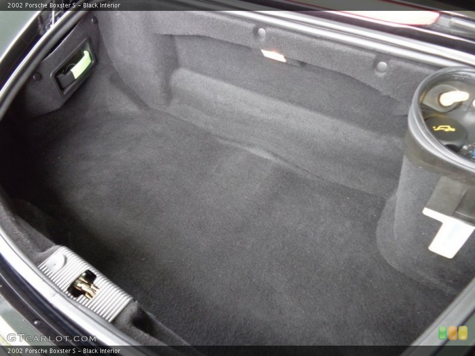 Black Interior Trunk for the 2002 Porsche Boxster S #113992557