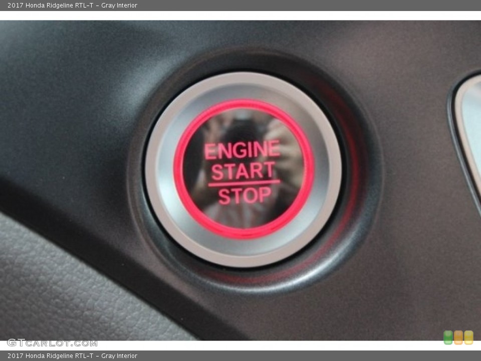 Gray Interior Controls for the 2017 Honda Ridgeline RTL-T #114092924