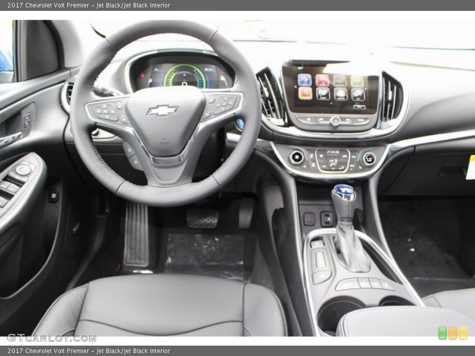 Jet Black/Jet Black Interior Photo for the 2017 Chevrolet Volt Premier #114126359