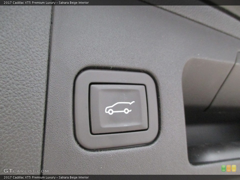 Sahara Beige Interior Controls for the 2017 Cadillac XT5 Premium Luxury #114148930