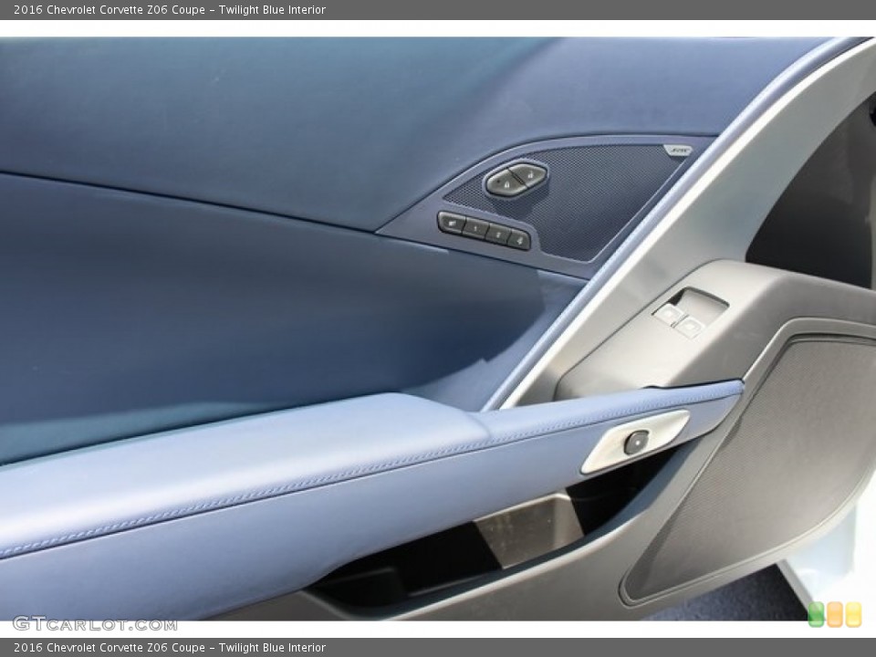 Twilight Blue Interior Door Panel for the 2016 Chevrolet Corvette Z06 Coupe #114320236