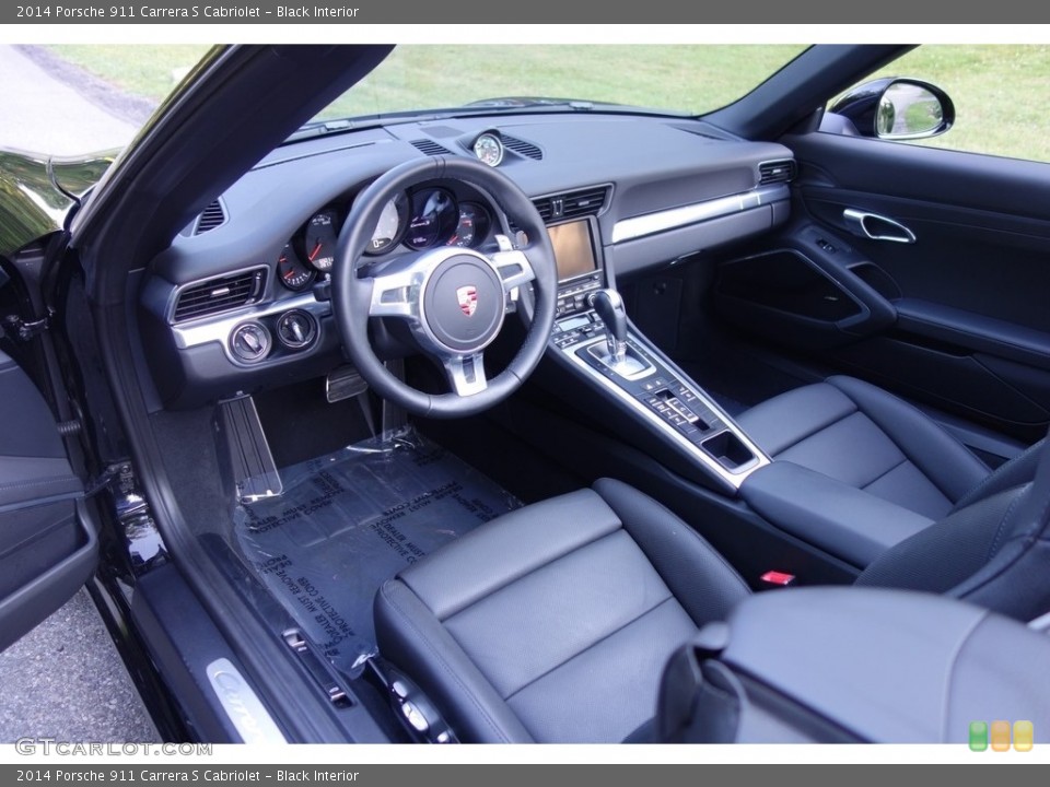 Black Interior Photo for the 2014 Porsche 911 Carrera S Cabriolet #114361876