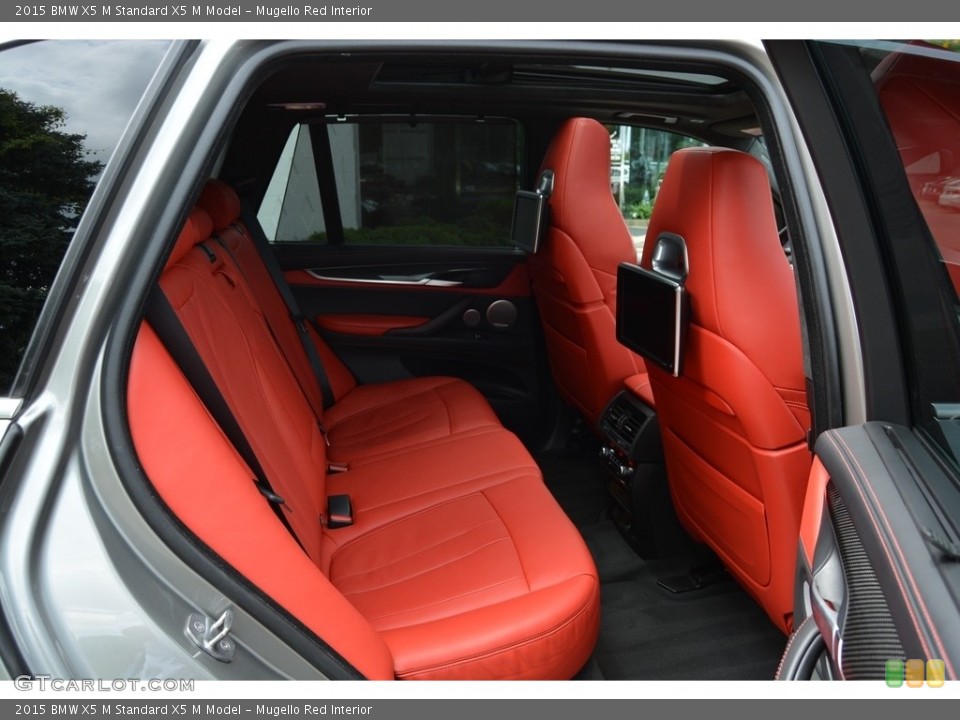Mugello Red Interior Rear Seat for the 2015 BMW X5 M  #114429889