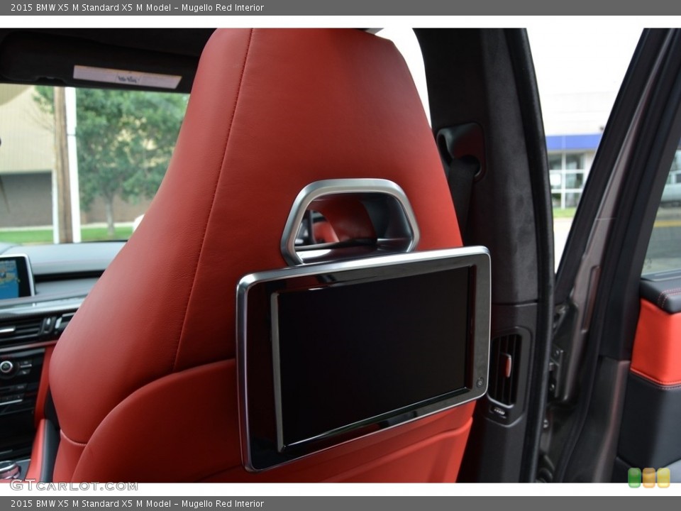 Mugello Red Interior Entertainment System for the 2015 BMW X5 M  #114429937