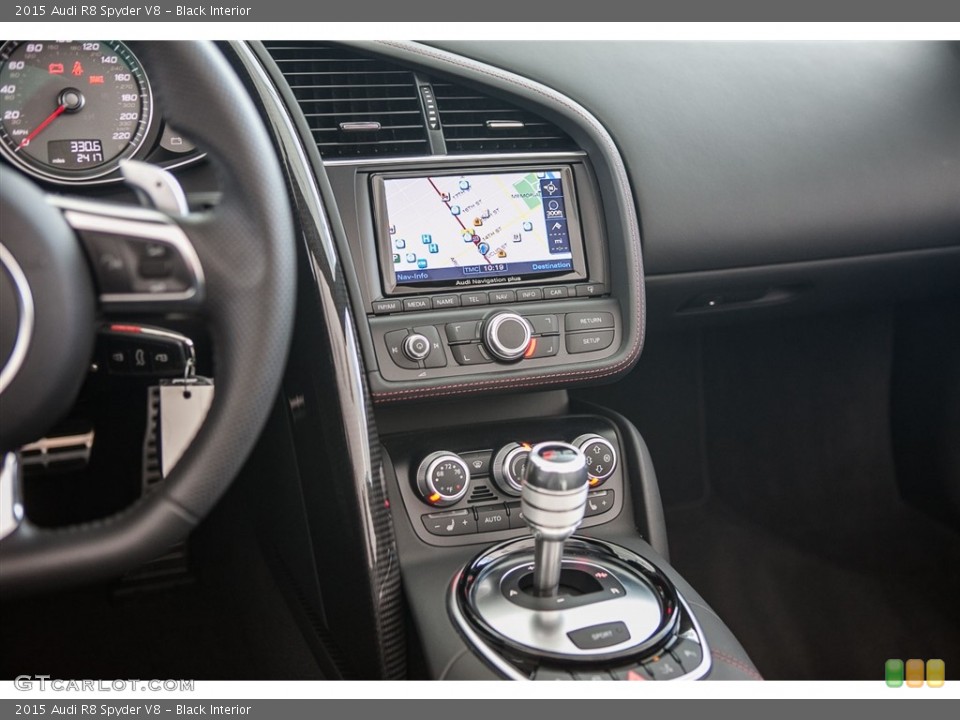 Black Interior Transmission for the 2015 Audi R8 Spyder V8 #114433840