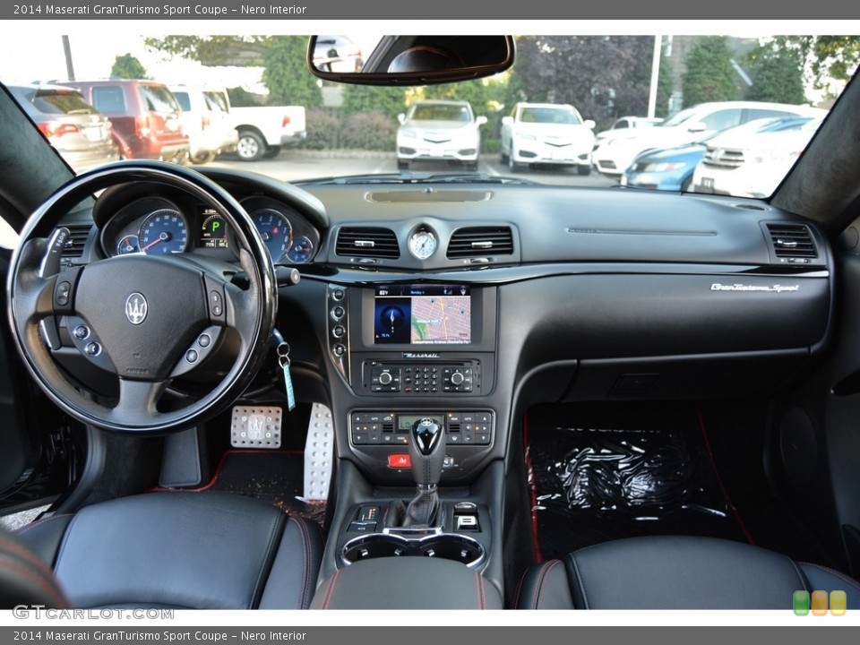 Nero Interior Dashboard for the 2014 Maserati GranTurismo Sport Coupe #114532989